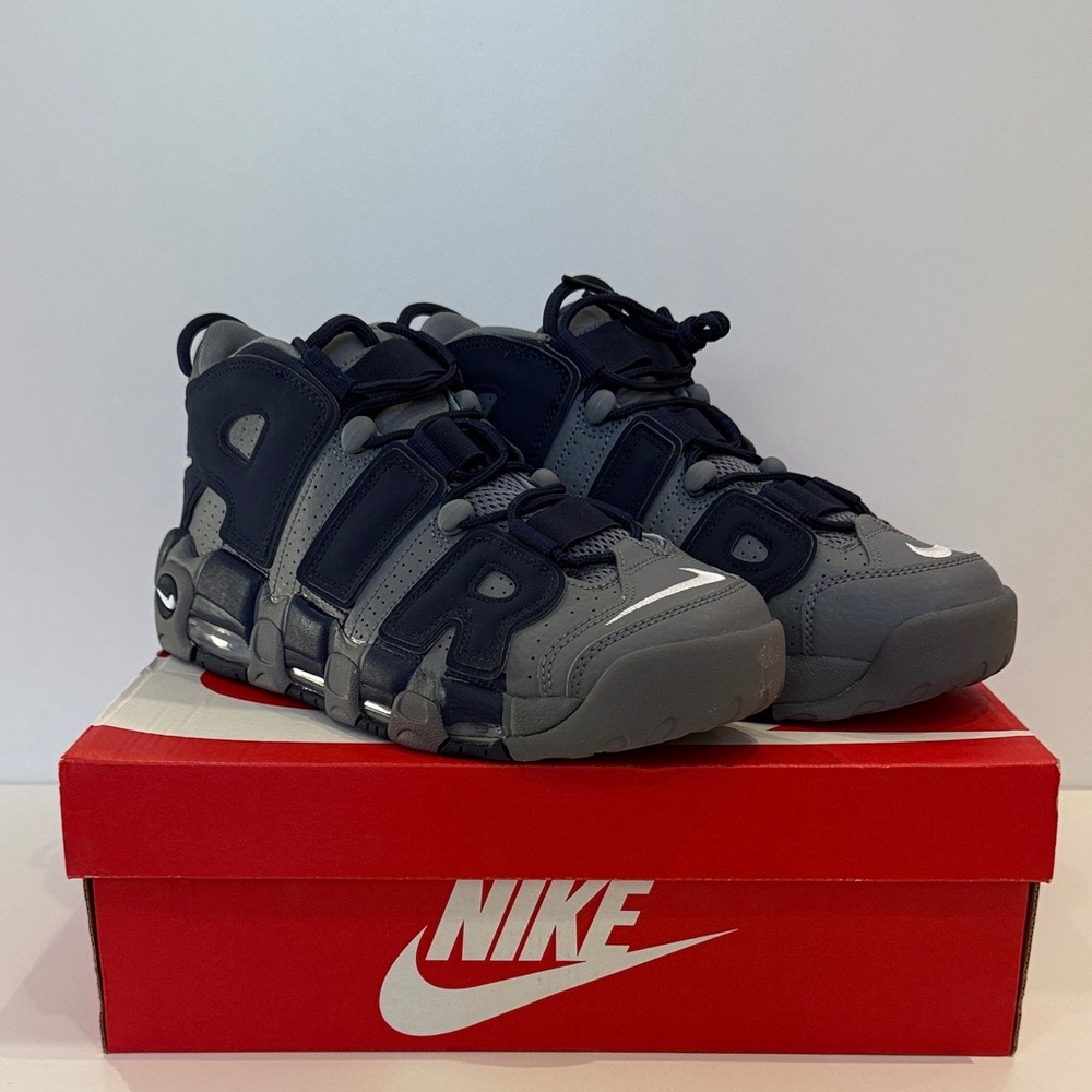 Nike Air More Uptempo - Black and Gray